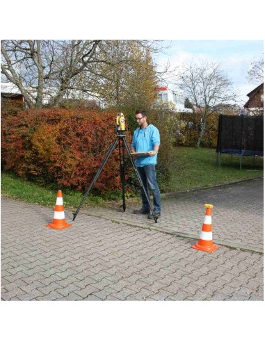 Karbónový statív s trojuholníkovou hlavou