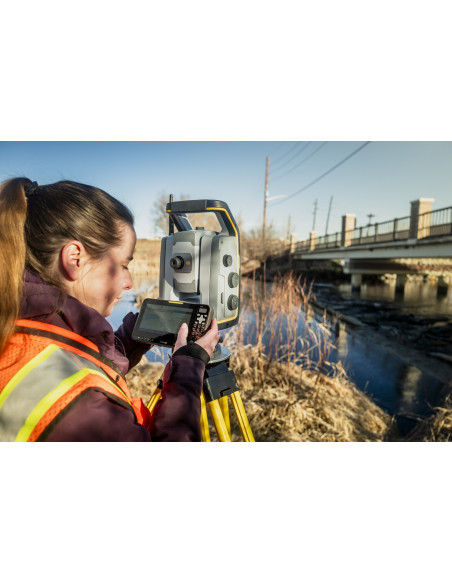Trimble T70 - odolný tablet